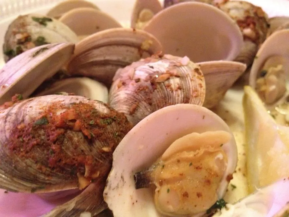 Clams served with lemon at Oyster Creek